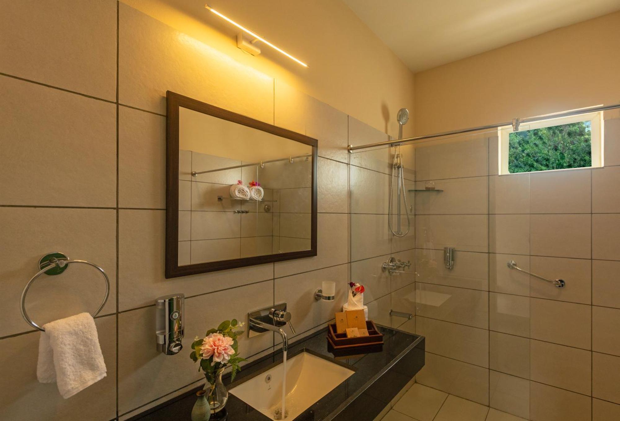 Solitude By Nature Resorts And Stays Kotagiri Exteriör bild